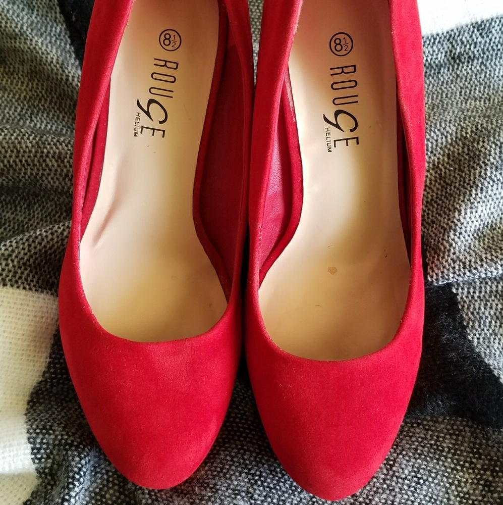 Rogue Helium Heels - Picture 2 of 7
